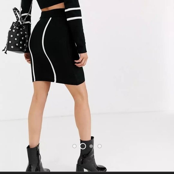 ASOS Black and White Knit Skirt in Size 4 - Picture 4 of 6
